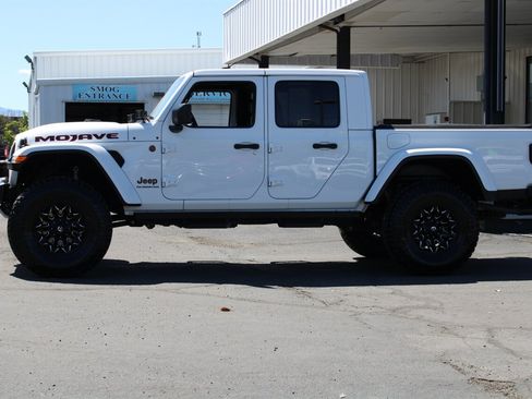 Used 2021 Jeep Gladiator Mojave AWD/4WD image 8