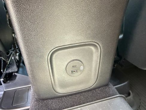 Certified 2022 Ford Escape SEL AWD/4WD image 22
