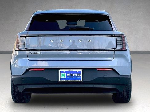 Used 2025 Volvo EX30 Plus w/ Climate Package image 5