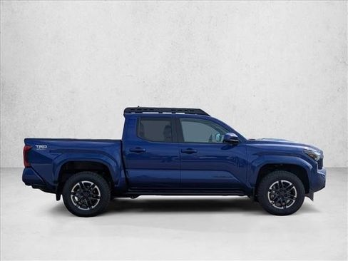Used 2024 Toyota Tacoma TRD Sport image 6