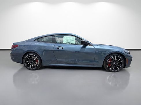 New 2027 BMW M440i Coupe RWD image 2