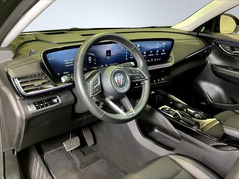 Used 2025 Buick Envision Preferred image 17