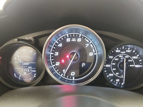 Used 2018 FIAT 124 Spider Classica RWD image 11