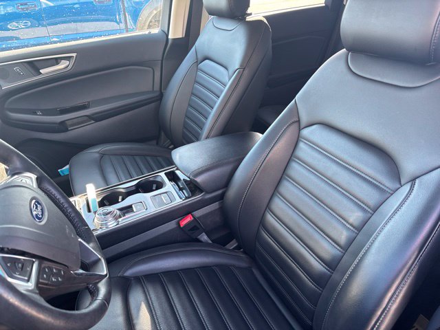 Used 2019 Ford Edge SEL w/ Equipment Group 201A AWD/4WD image 6