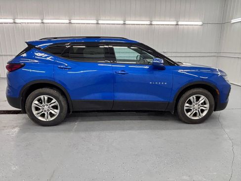 Used 2019 Chevrolet Blazer LT AWD/4WD image 2