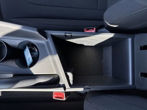 New 2025 Hyundai Elantra Sport image 22