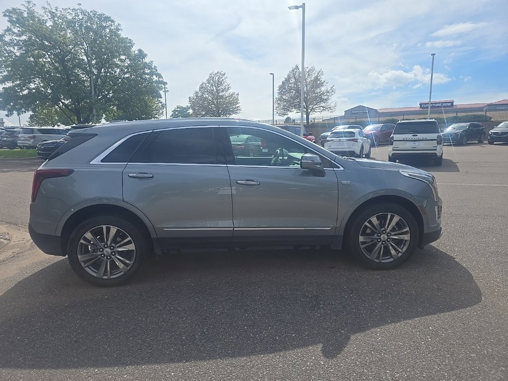 Used 2025 Cadillac XT5 Premium Luxury AWD/4WD image 6