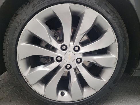Used 2017 Chevrolet Malibu Premier w/ Premier Sun and Wheel Package FWD image 31