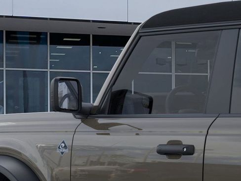 New 2026 Ford Bronco Outer Banks w/ Sasquatch Package image 22