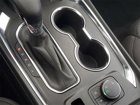 Certified 2023 Chevrolet Traverse LT image 28