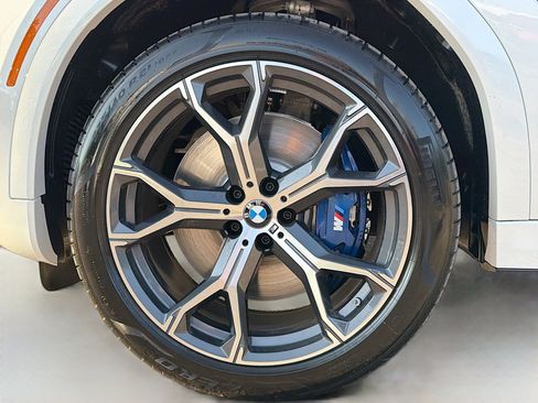 New 2026 BMW X6 M60i w/ Parking Assistance Package image 41