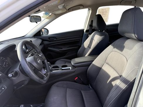 Used 2023 Nissan Altima 2.5 S image 10
