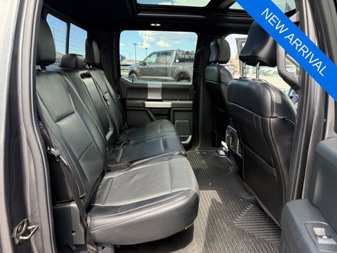 Used 2016 Ford F150 Lariat w/ Equipment Group 502A Luxury AWD/4WD image 32