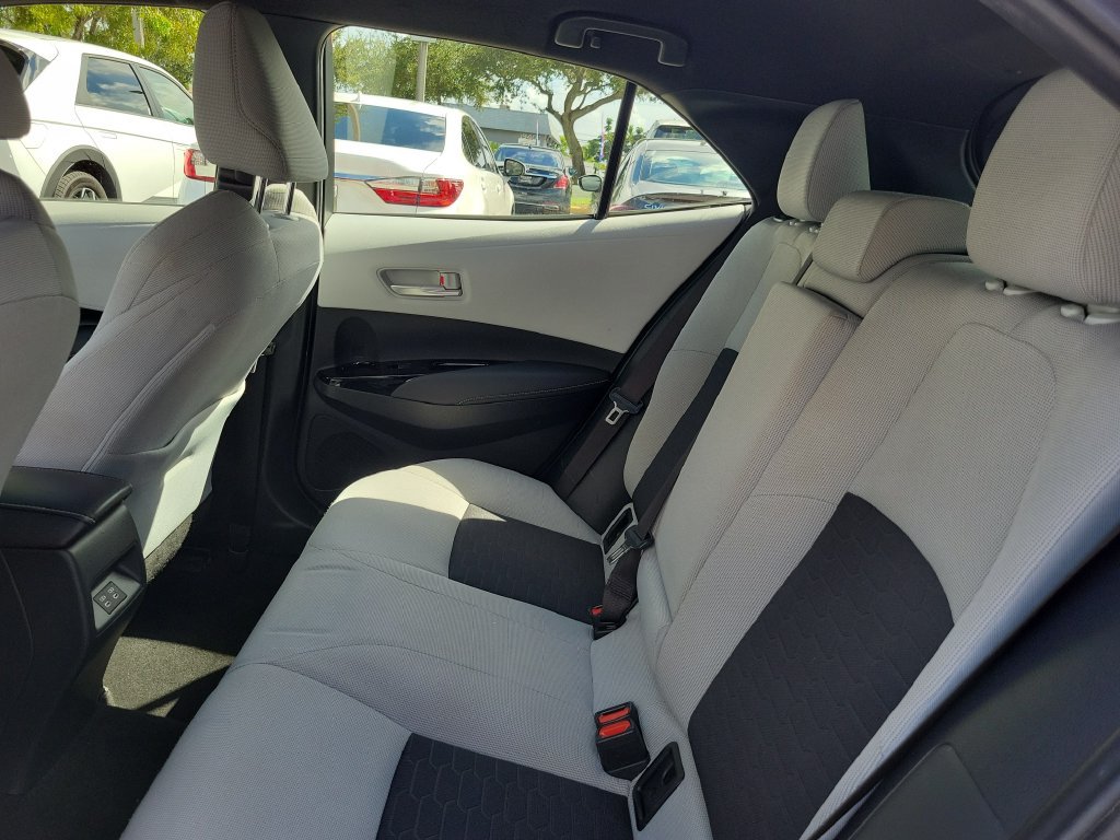 Used 2024 Toyota Corolla SE w/ SE Package FWD image 12