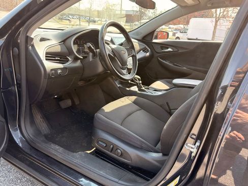 Certified 2023 Chevrolet Malibu RS image 22