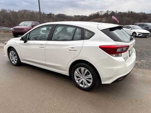 Used 2023 Subaru Impreza 2.0i image 3