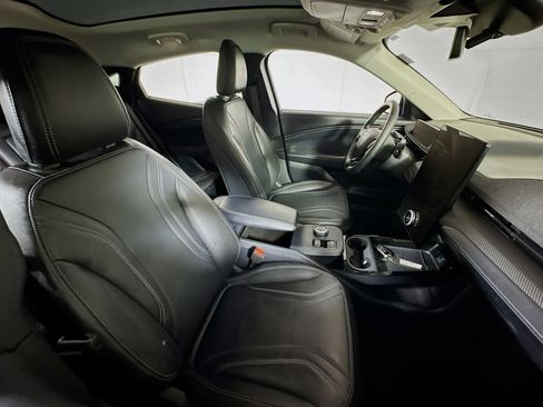Used 2023 Ford Mustang Mach-E Premium image 29