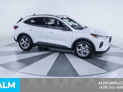 Used 2026 Ford Escape ST-Line FWD image 13