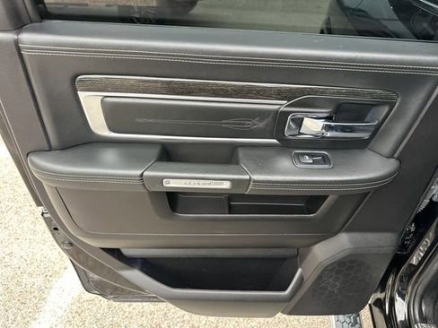 Used 2017 RAM 3500 Laramie Longhorn image 41