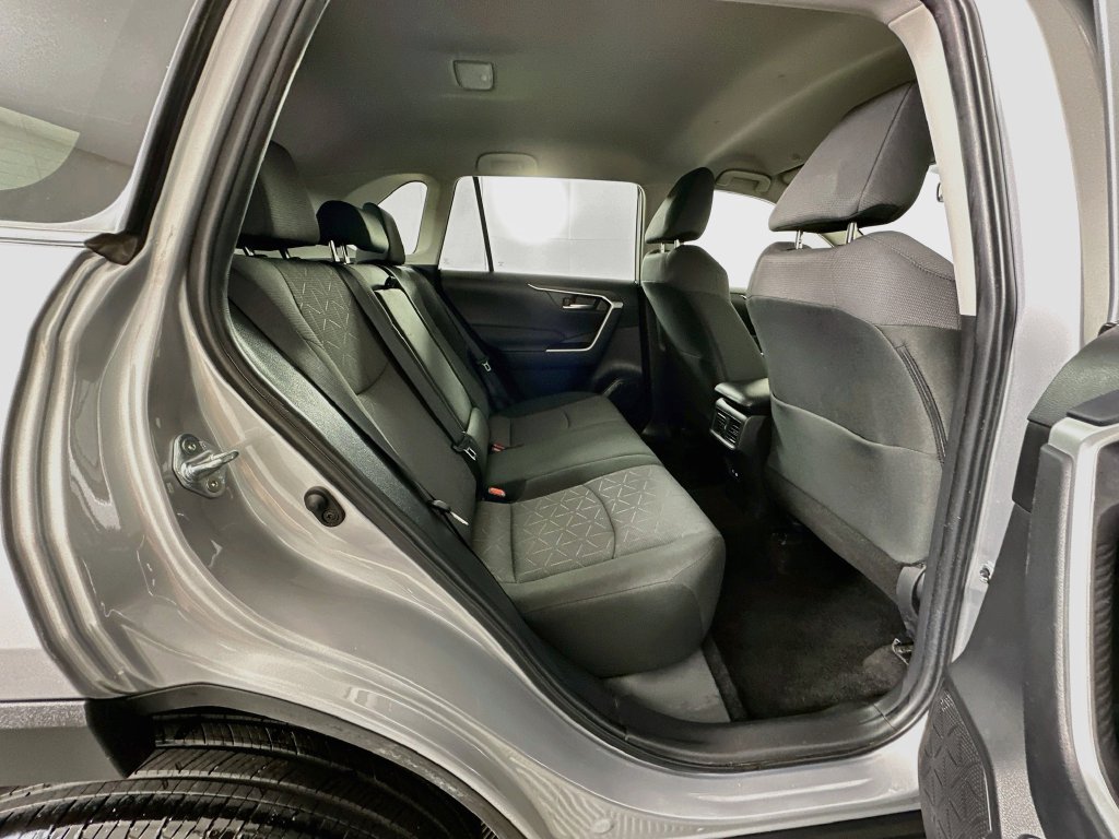 Certified 2025 Toyota RAV4 XLE FWD image 26