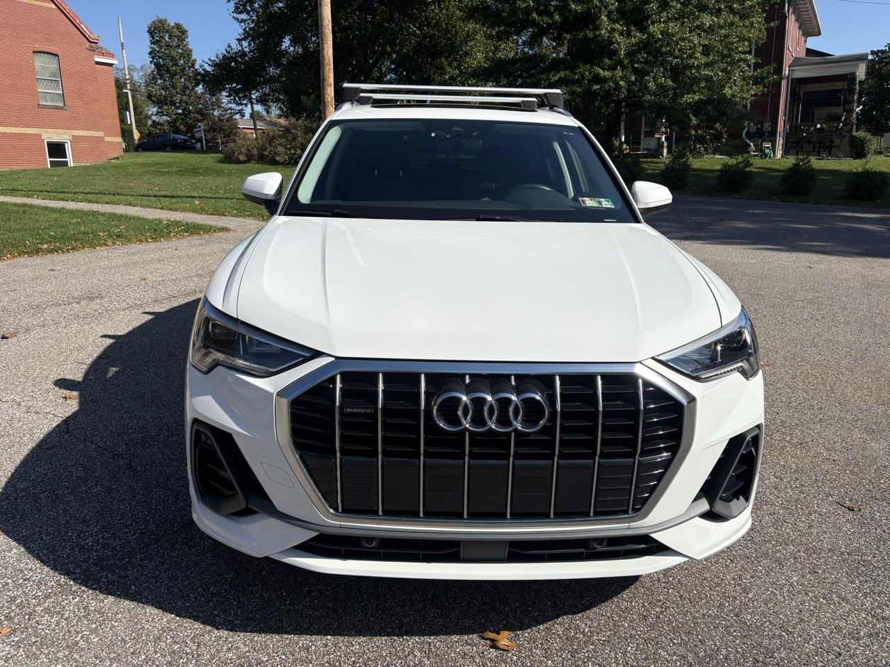 Used 2020 Audi Q3 2.0T Premium Plus AWD/4WD image 2