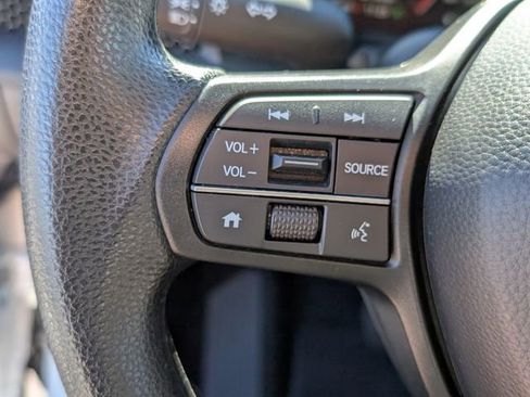 Used 2025 Honda CR-V EX image 27