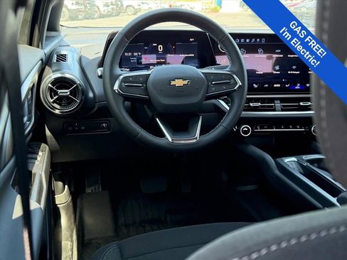 New 2026 Chevrolet Equinox EV LT w/ Comfort Package AWD/4WD image 7