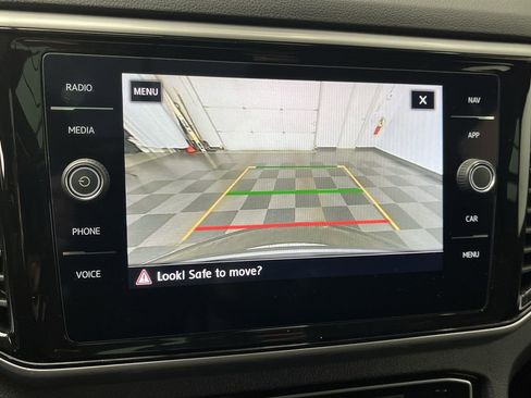 Used 2020 Volkswagen Atlas Cross Sport SEL Premium R-Line image 6