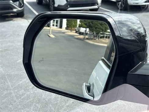 Used 2024 Toyota Tundra Limited image 14