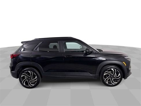 Used 2024 Chevrolet TrailBlazer RS image 9