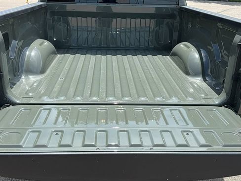 Used 2026 RAM 1500 Laramie AWD/4WD image 8