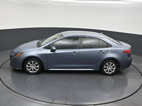 Used 2023 Toyota Corolla LE FWD image 16