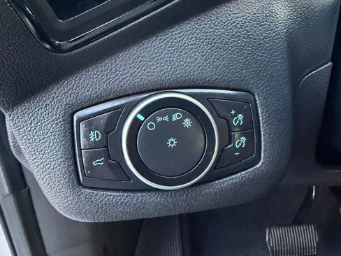 Used 2017 Ford Escape Titanium FWD image 15