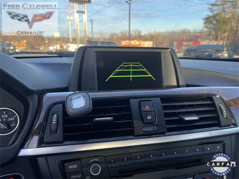 Used 2015 BMW 320i Sedan image 14