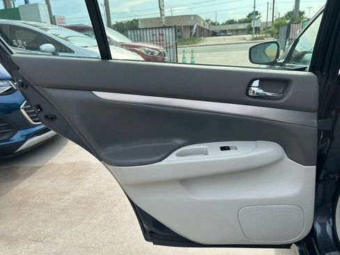 Used 2012 INFINITI G37 x Sedan w/ Premium Pkg AWD/4WD image 18