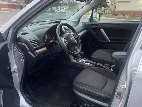 Used 2014 Subaru Forester 2.5i Premium w/ All-Weather Package image 16