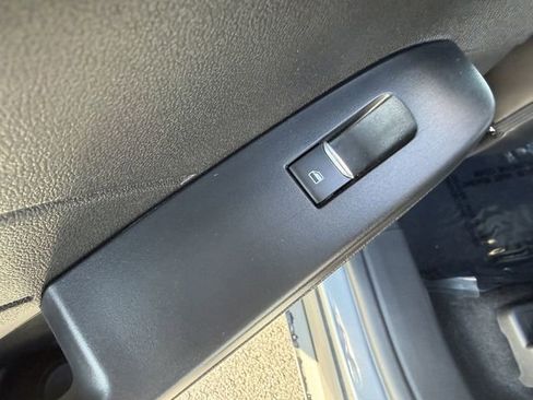 Used 2024 Ford Escape ST-Line image 30