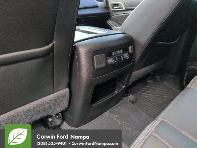 Used 2019 GMC Yukon Denali AWD/4WD image 27