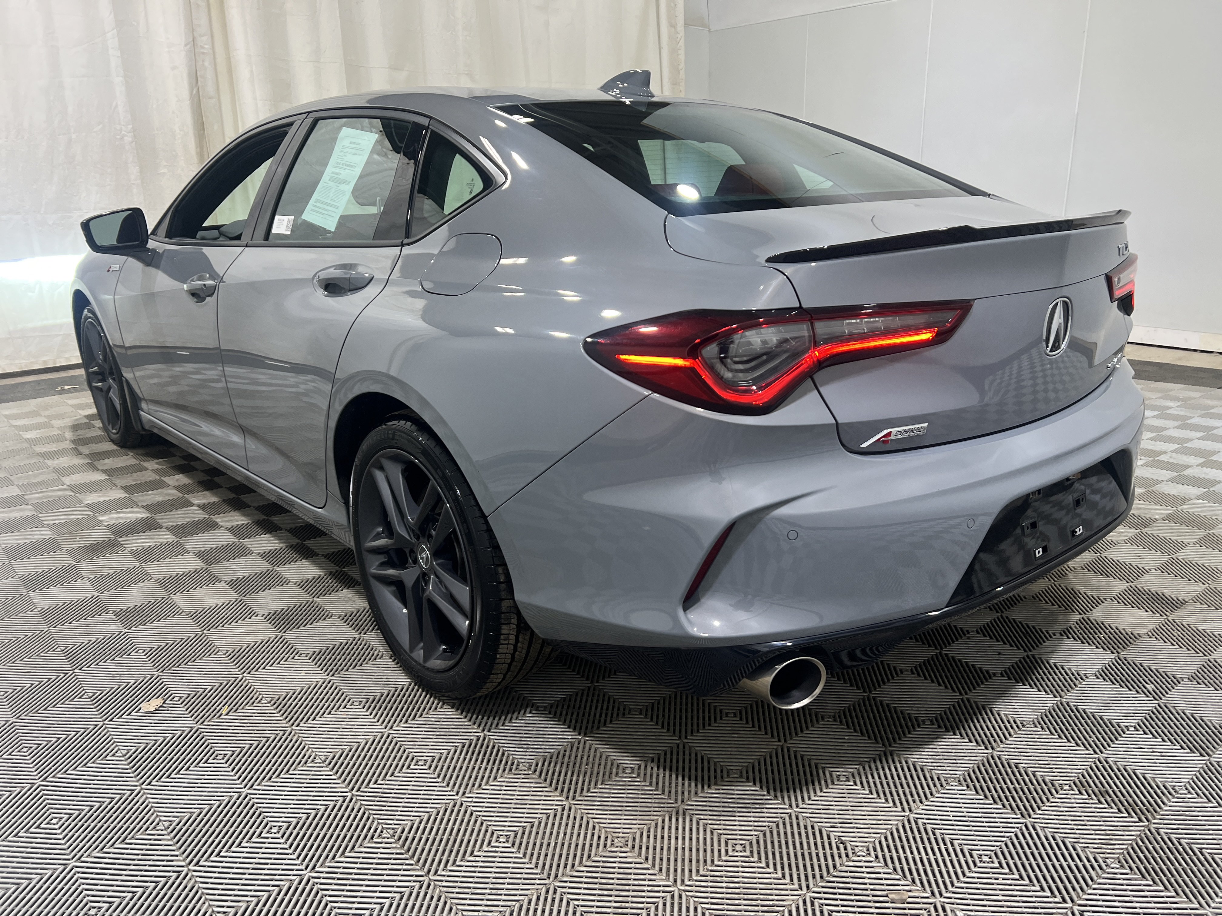 Used 2024 Acura TLX w/ A-SPEC Package AWD/4WD image 2