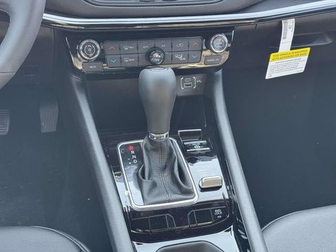New 2026 Jeep Compass Latitude AWD/4WD image 14