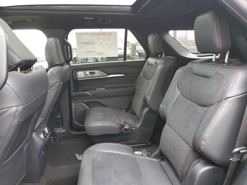 New 2026 Ford Explorer ST w/ Sun And Sound Package image 31