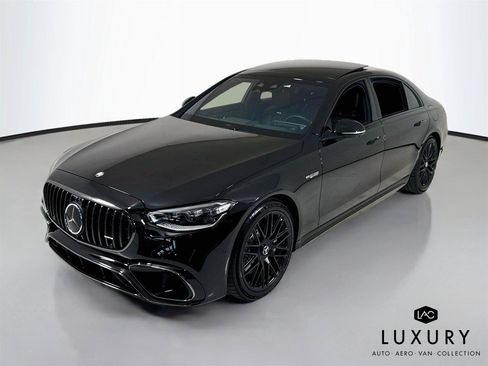 Used 2025 Mercedes-Benz S 63 AMG S image 4