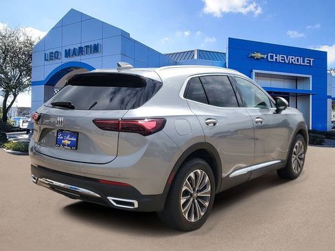 Used 2024 Buick Envision Preferred AWD/4WD image 3