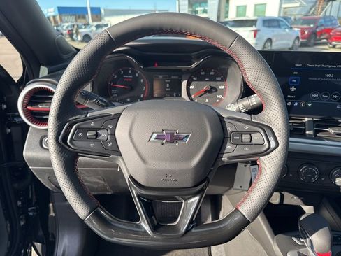 New 2026 Chevrolet Trax RS image 13