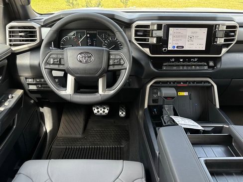 New 2026 Toyota Tundra SR5 AWD/4WD image 10