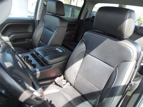 Used 2017 Chevrolet Silverado 1500 LT w/ All Star Edition image 8