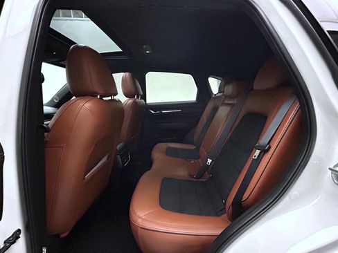 Certified 2024 MAZDA CX-5 Carbon Edition image 19