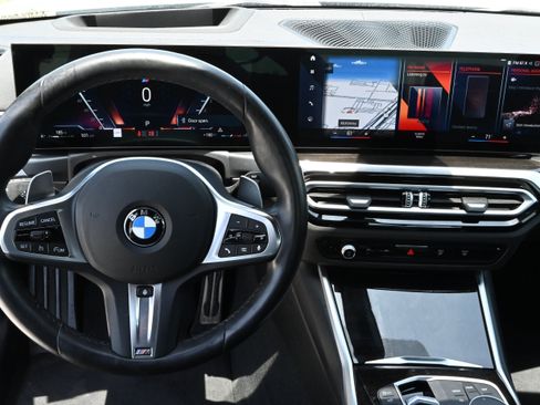 Used 2024 BMW 330i Sedan w/ M Sport Package RWD image 14