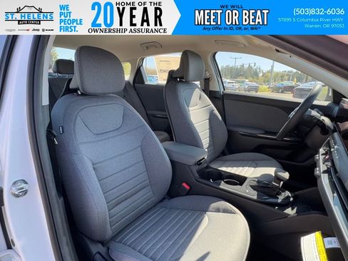 Used 2025 Kia K4 EX image 31