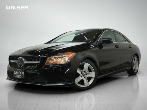 Used 2019 Mercedes-Benz CLA 250 4MATIC image 1
